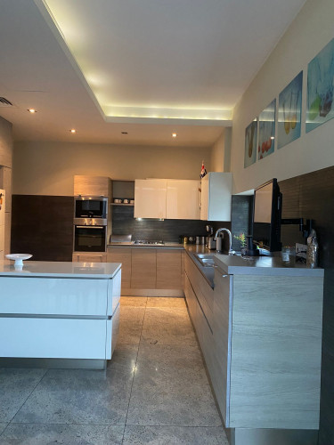 იყიდება კერძო სახლი  დიღმის მასივში