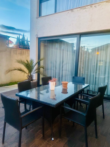 იყიდება კერძო სახლი  დიღმის მასივში