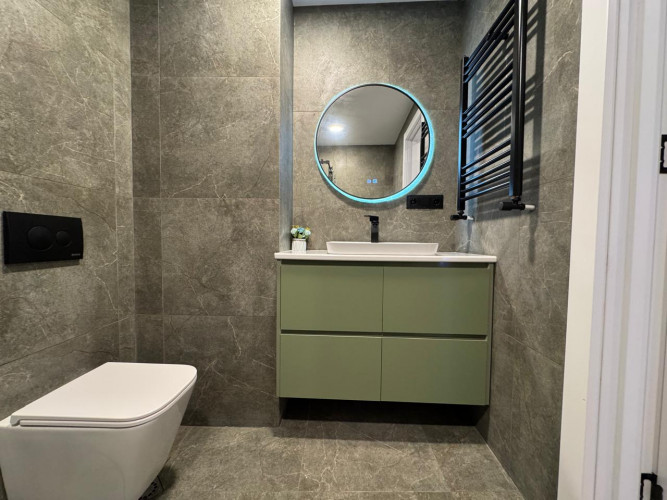 იყიდება ბინა საბურთალოზე