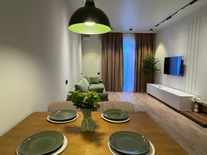 იყიდება ბინა საბურთალოზე