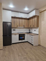 ქირავდება 3 ოთახიანი ბინა  2საძინებლით საბურთალოზე