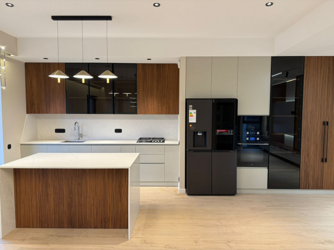 იყიდება ბინა მ2 მირცხულავაზე