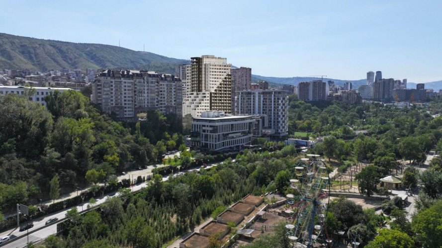 ბინა ატენზე
