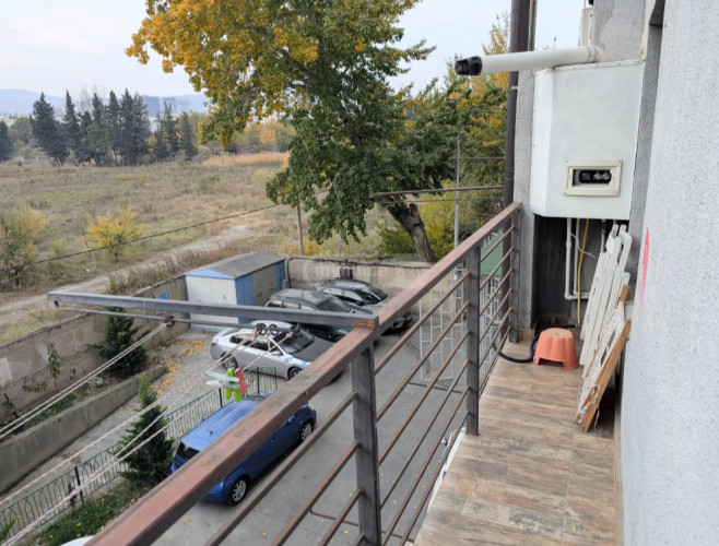 ქირავდება ბინა ბოხუას ქუჩაზე