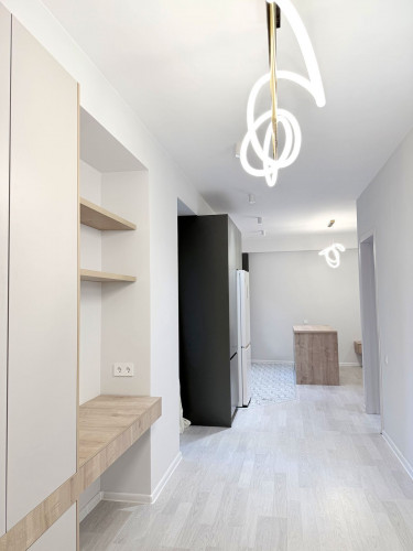 ბინა კეკელიძეზე