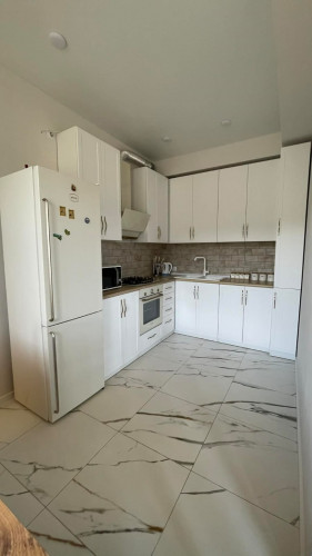 სახლი საბურთალოზე