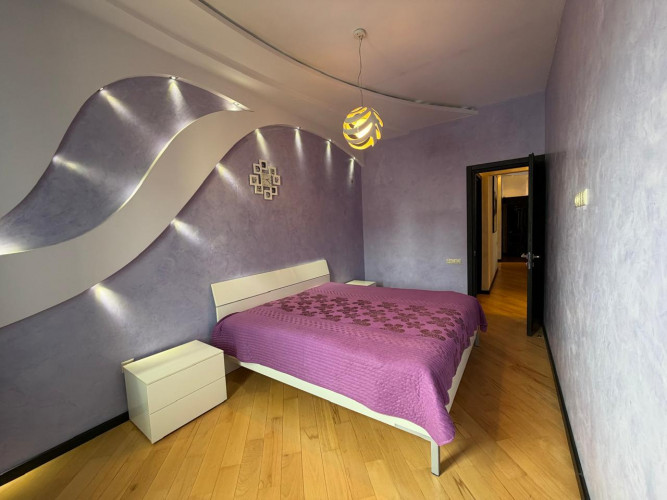 ქირავდება ბინა შანხაიში