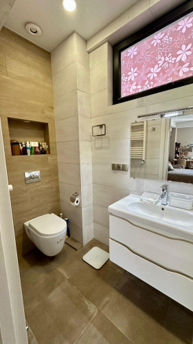 ბინა ცაგარელის ქუჩაზე