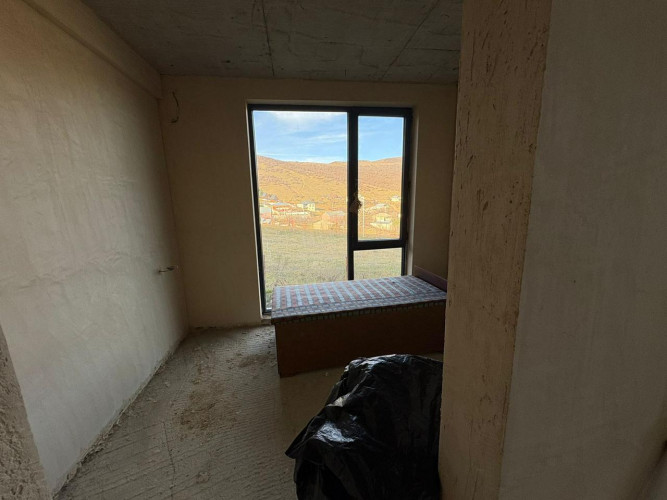 იყიდება ახალაშენებული აგარაკი მსხალდიდში