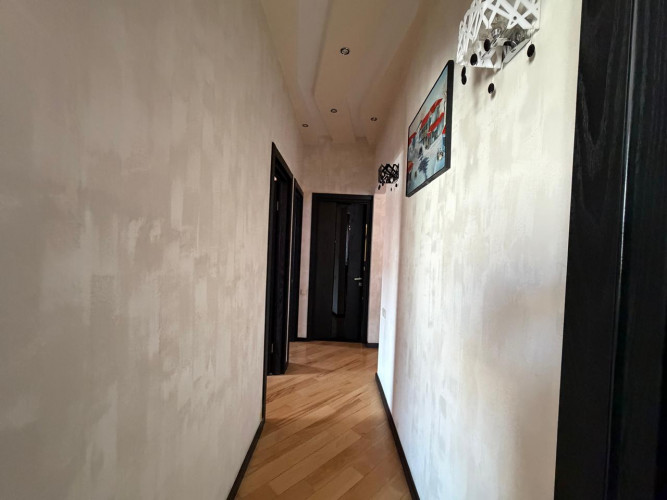 ქირავდება ბინა შანხაიში