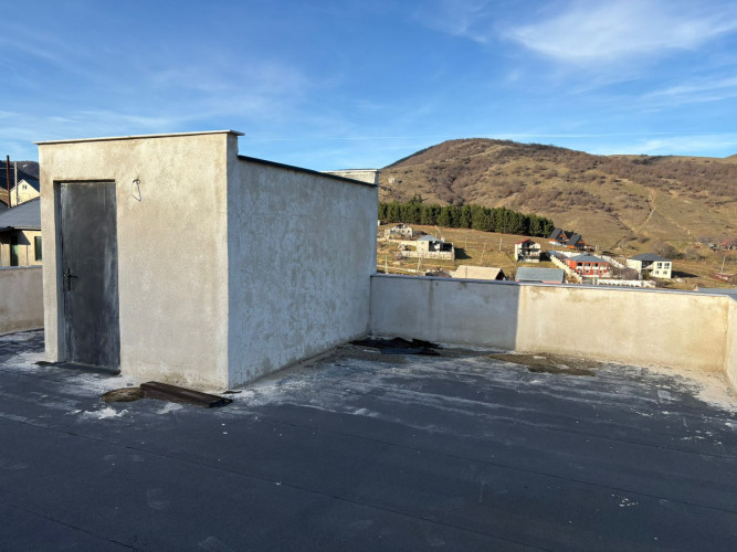 იყიდება ახალაშენებული აგარაკი მსხალდიდში