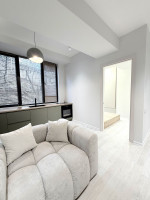 ბინა კეკელიძეზე