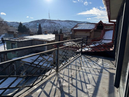 ბინა ჩიტაიას ქუჩაზე