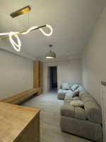 ბინა კეკელიძეზე